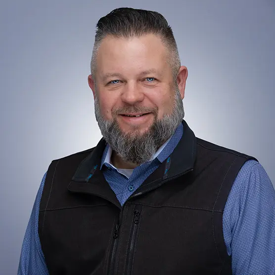 Headshot of Tom Kostya